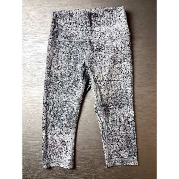 Lululemon Women's Gray Speckled Cropped Pants Size 6 - Picture 1 of 4